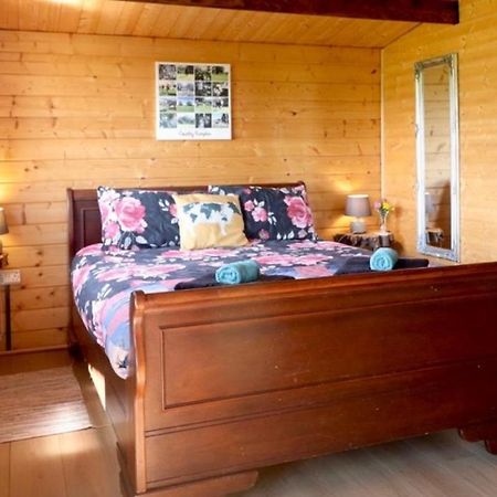 Country Bumpkin - Romantic Couples Stay In Oakhill Cabin Extérieur photo