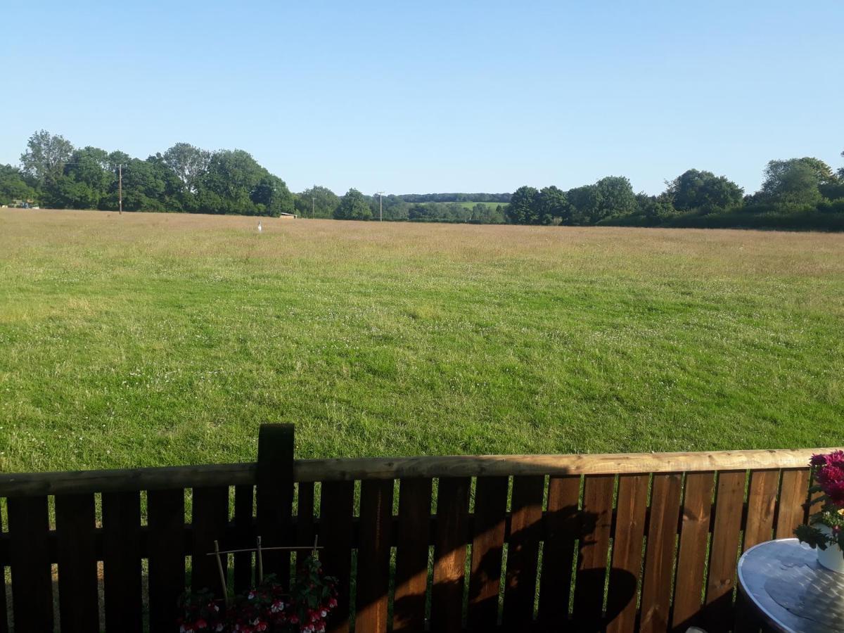 Country Bumpkin - Romantic Couples Stay In Oakhill Cabin Extérieur photo